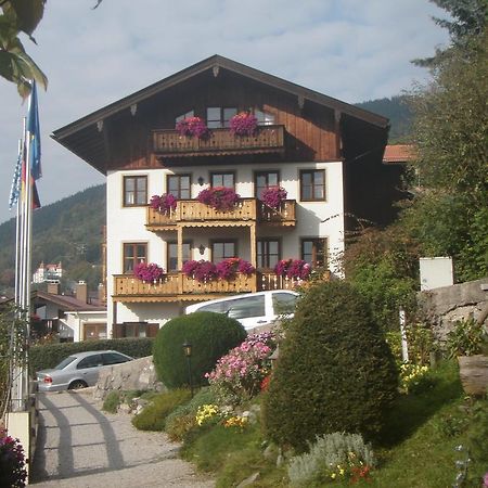 Aparthotel Fackler Tegernsee Rum bild