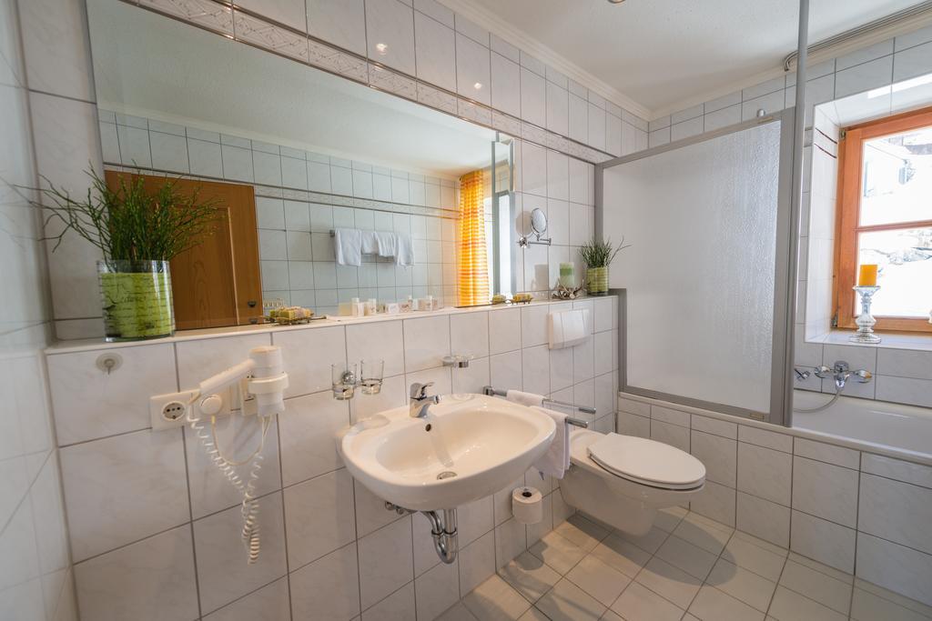 Aparthotel Fackler Tegernsee Rum bild