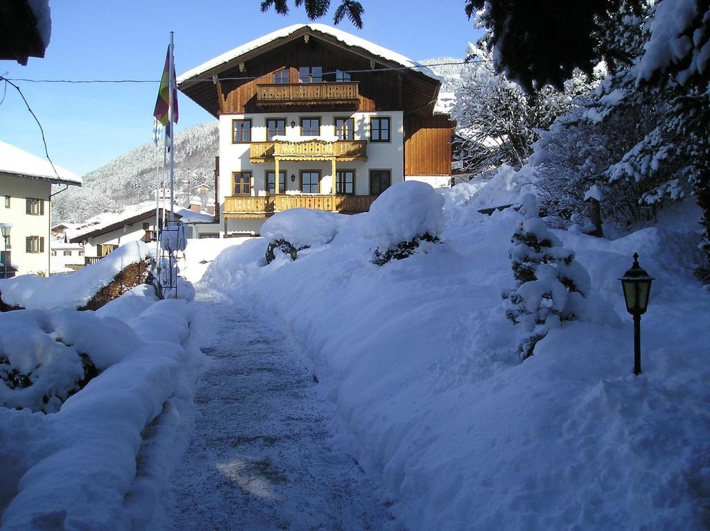 Aparthotel Fackler Tegernsee Rum bild